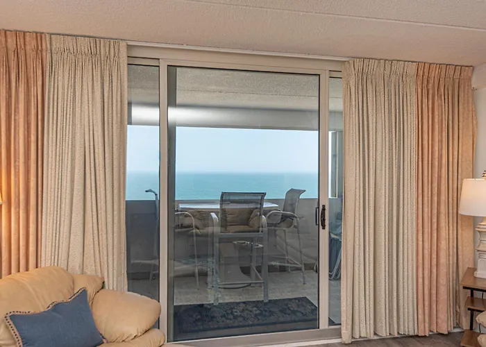 Apartment Oceanfront 15th Floor With Balcony & Pool Ocean Stadt