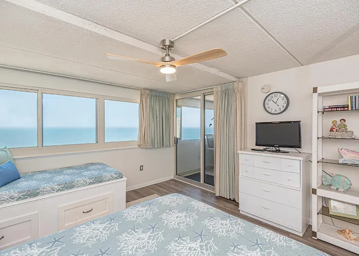 Oceanfront 15th Floor With Balcony & Pool